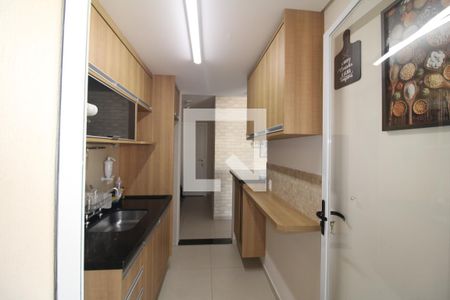 Sala / Cozinha de apartamento para alugar com 1 quarto, 47m² em Parada Inglesa, São Paulo