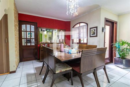 Casa à venda com 4 quartos, 104m² em Campo Grande, São Paulo