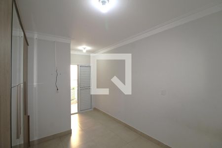 Quarto 1 de casa à venda com 3 quartos, 110m² em Parque Maria Domitila, São Paulo