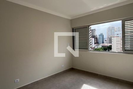 Quarto de apartamento para alugar com 2 quartos, 98m² em Gonzaga, Santos