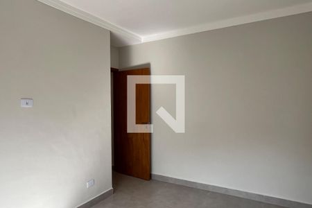 Quarto de apartamento para alugar com 2 quartos, 98m² em Gonzaga, Santos