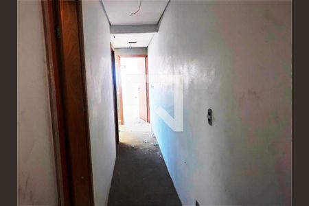 Casa à venda com 3 quartos, 143m² em Jardim Regis, São Paulo