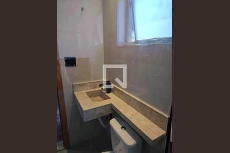 Casa à venda com 3 quartos, 150m² em Vila Camilópolis, Santo André
