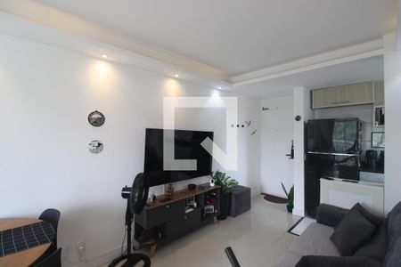Sala de apartamento à venda com 2 quartos, 48m² em Taquara, Rio de Janeiro