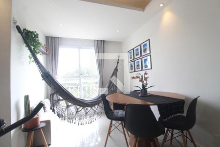 Sala de apartamento à venda com 2 quartos, 48m² em Taquara, Rio de Janeiro