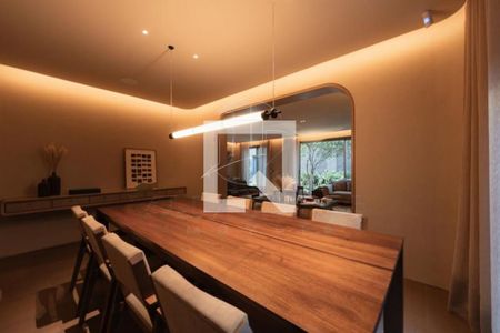Casa à venda com 4 quartos, 701m² em Alto de Pinheiros, São Paulo