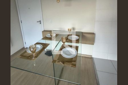 Sala de apartamento para alugar com 2 quartos, 52m² em Marechal Hermes, Rio de Janeiro