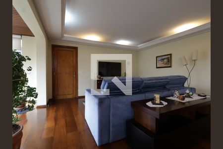 Sala de casa de condomínio à venda com 4 quartos, 156m² em Jardim Londrina, São Paulo