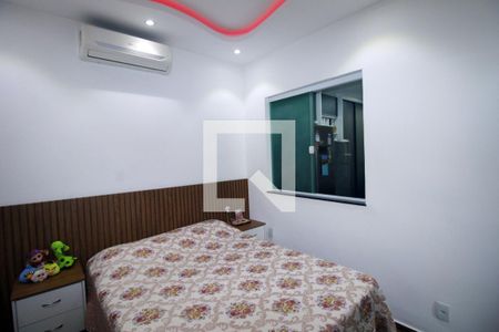 Quarto de apartamento à venda com 1 quarto, 60m² em Penha, Rio de Janeiro