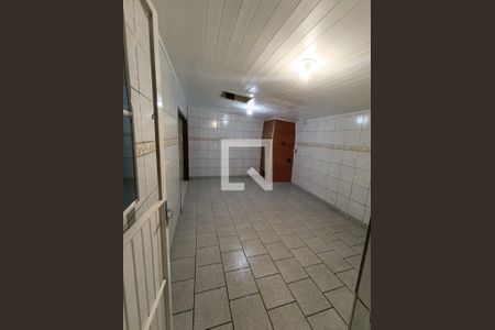 Sala / Cozinha  de casa para alugar com 2 quartos, 80m² em Sarandi, Porto Alegre