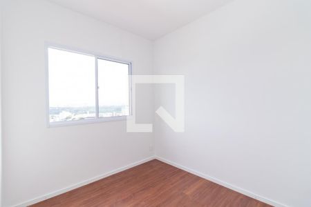 Quarto 1 de apartamento para alugar com 2 quartos, 40m² em Jardim Danfer, São Paulo
