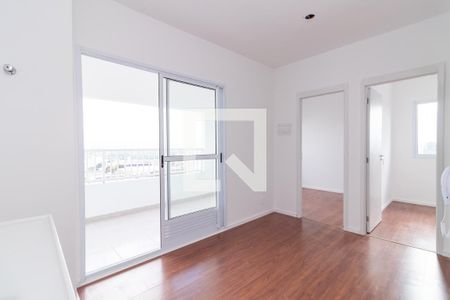 Sala/Cozinha de apartamento para alugar com 2 quartos, 40m² em Jardim Danfer, São Paulo