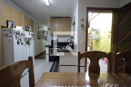 Cozinha de casa à venda com 2 quartos, 150m² em Jardim Santo Alberto, Santo André