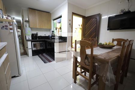 Cozinha de casa à venda com 2 quartos, 150m² em Jardim Santo Alberto, Santo André