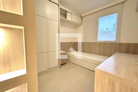 Quarto 1 de apartamento para alugar com 3 quartos, 96m² em João Paulo, Florianópolis