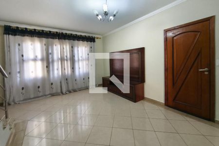 Sala de TV de casa para alugar com 3 quartos, 248m² em Parque Jambeiro, Campinas