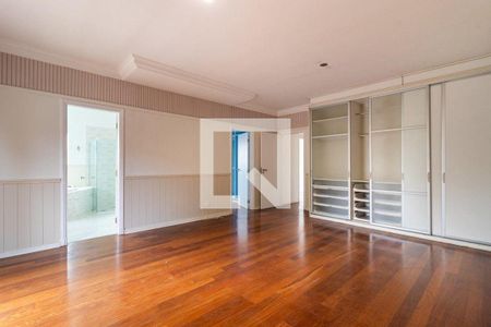 Casa à venda com 3 quartos, 417m² em Alphaville, Santana de Parnaíba