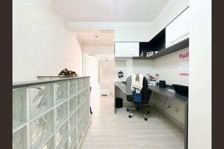 Casa à venda com 5 quartos, 532m² em Vila Campo Grande, São Paulo