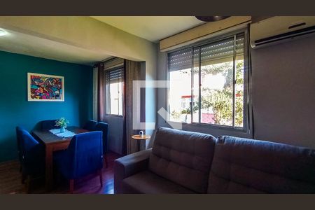 Apartamento à venda com 3 quartos, 60m² em Vila Nova, Porto Alegre