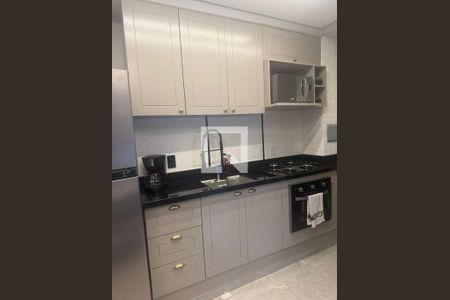 Sala/cozinha de apartamento à venda com 2 quartos, 32m² em Quinta da Paineira, São Paulo