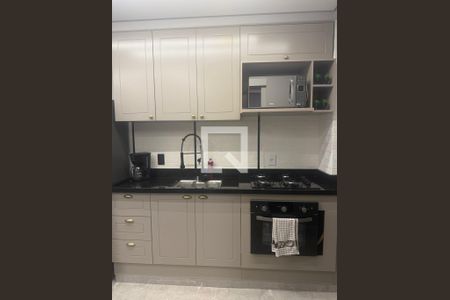 Sala/cozinha de apartamento à venda com 2 quartos, 32m² em Quinta da Paineira, São Paulo