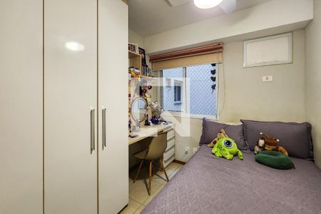 Quarto 1 de apartamento à venda com 3 quartos, 83m² em Grajaú, Rio de Janeiro