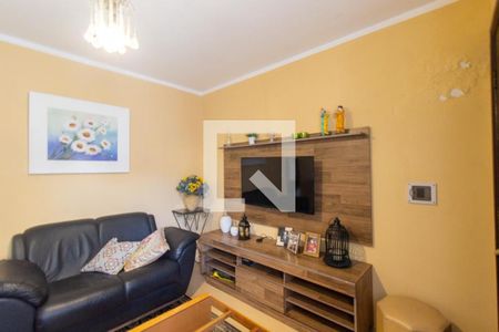 Sala de TV de casa à venda com 3 quartos, 128m² em Atuba, Curitiba