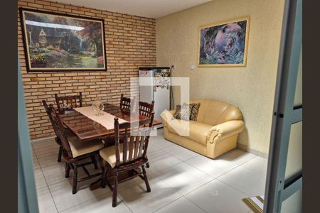 Casa à venda com 3 quartos, 133m² em Jardim Santa Cecilia, Guarulhos