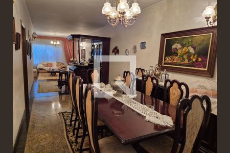 Casa à venda com 4 quartos, 500m² em Vila Galvão, Guarulhos