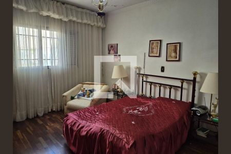 Casa à venda com 4 quartos, 500m² em Vila Galvão, Guarulhos