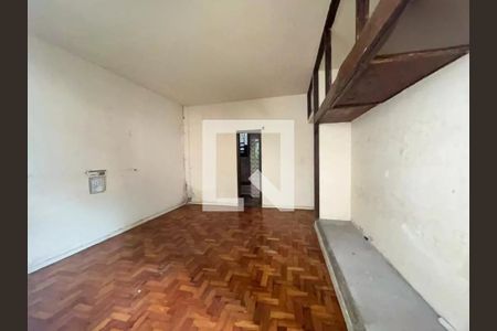 Quarto de casa para alugar com 4 quartos, 296m² em São Pedro, Belo Horizonte