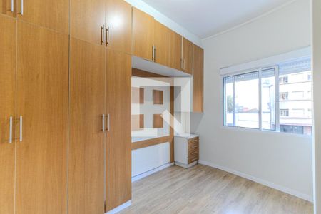 Quarto 1 de apartamento para alugar com 2 quartos, 75m² em Santa Efigênia, São Paulo