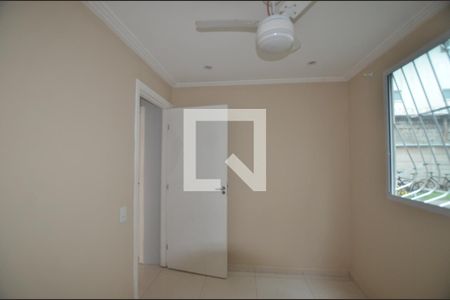 Quarto 1 de apartamento para alugar com 2 quartos, 42m² em Cascadura, Rio de Janeiro