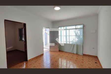 Sala de estar de casa para alugar com 2 quartos, 175m² em Vila das Nacoes, Ferraz de Vasconcelos