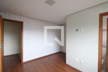 Suíte 1 de casa de condomínio para alugar com 3 quartos, 180m² em Taquara, Rio de Janeiro