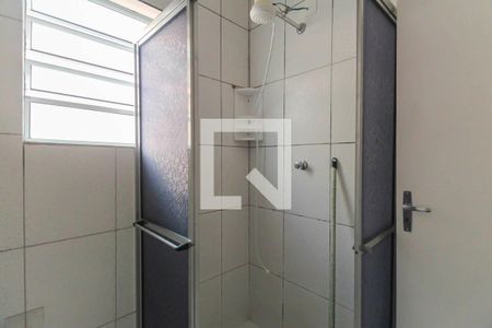Banheiro de casa à venda com 1 quarto, 80m² em Vila Industrial, São Paulo