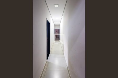 corredor quartos de casa de condomínio para alugar com 3 quartos, 137m² em Cidade Nova Ii, Indaiatuba