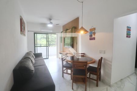 Sala de apartamento para alugar com 3 quartos, 85m² em Jardim Tejereba, Guarujá