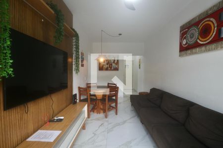 Sala de apartamento para alugar com 3 quartos, 85m² em Jardim Tejereba, Guarujá