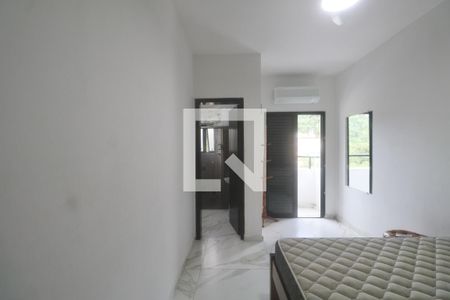 Suíte de apartamento para alugar com 3 quartos, 85m² em Jardim Tejereba, Guarujá