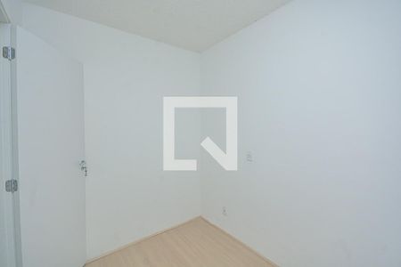 Quarto 2 de apartamento para alugar com 2 quartos, 36m² em Jardim Sabara, São Paulo