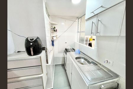Sala/Cozinha de casa para alugar com 7 quartos, 379m² em Lauzane Paulista, São Paulo
