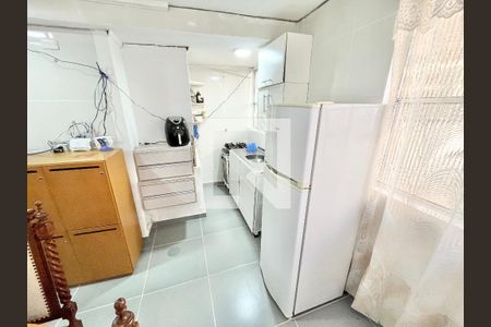 Sala/Cozinha de casa para alugar com 7 quartos, 379m² em Lauzane Paulista, São Paulo