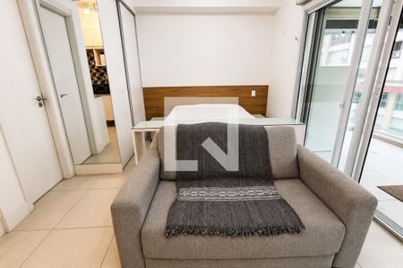 Dormitório de kitnet/studio para alugar com 1 quarto, 41m² em Consolação, São Paulo