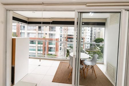Varanda de kitnet/studio para alugar com 1 quarto, 41m² em Consolação, São Paulo
