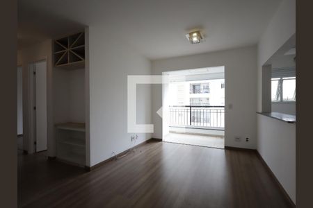 Sala de apartamento para alugar com 3 quartos, 64m² em Vila Suzana, São Paulo