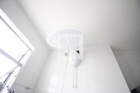 Banheiro da Suíte de apartamento à venda com 2 quartos, 55m² em Cabral, Contagem
