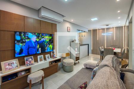 Sala de apartamento para alugar com 2 quartos, 78m² em Vila Tupi, Praia Grande