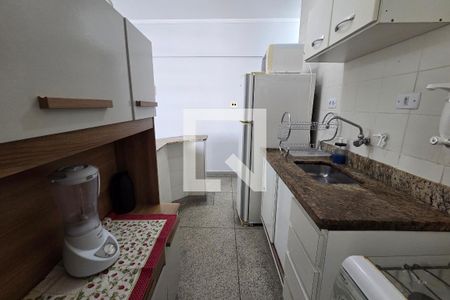 Cozinha de apartamento para alugar com 1 quarto, 37m² em Boqueirão, Praia Grande