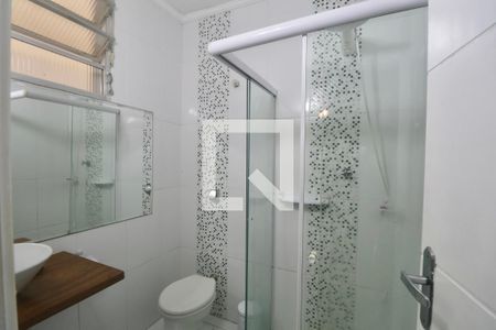 Banheiro Social de apartamento para alugar com 1 quarto, 35m² em Jardim Tejereba, Guarujá